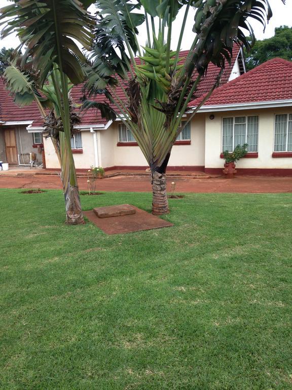 Palm Villa Harare Exterior photo